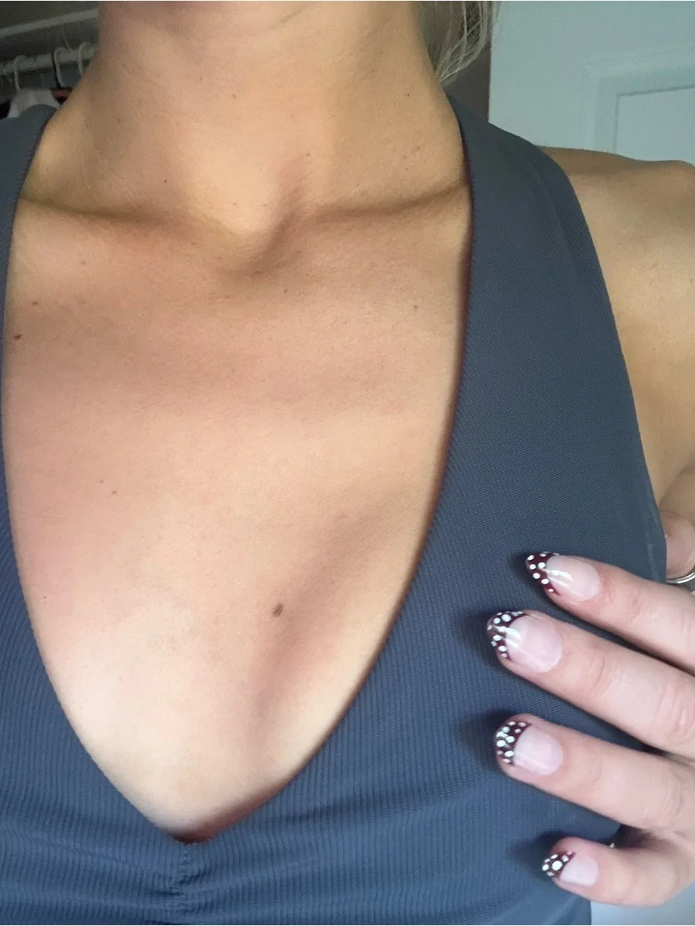 Workout top - Picture 4 of 4